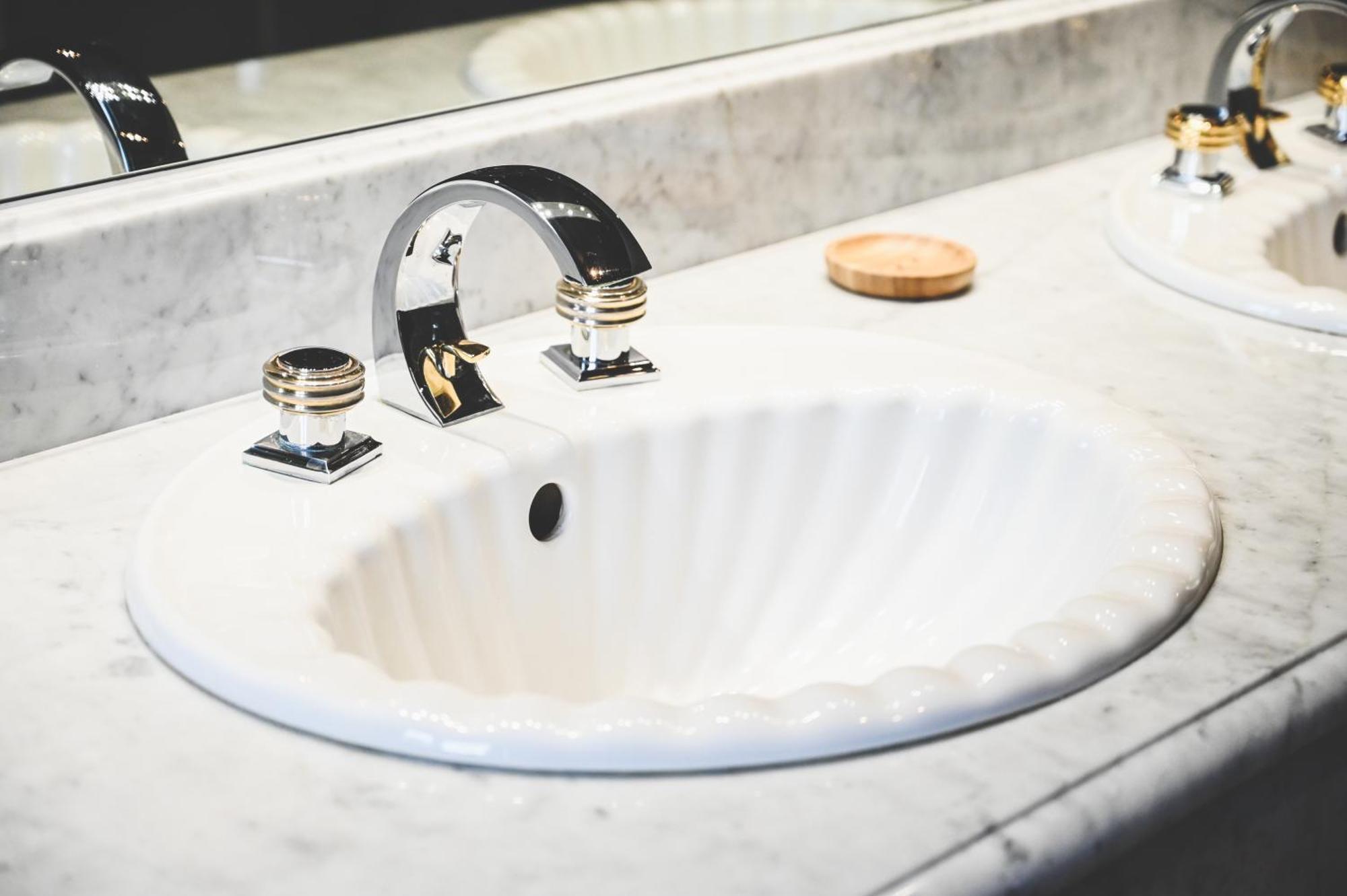 La Fontaine Dort Acomodação com café da manhã Tessy-sur-Vire Exterior foto